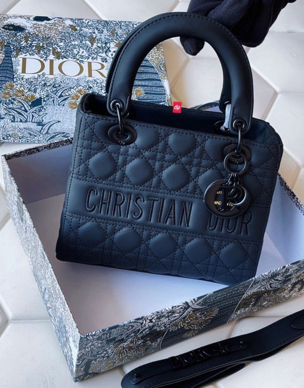 Christian Dior D Lite Cannage Ultra Matte Handbag With Box DustBag SlingBelt - Image 2