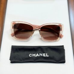 Alternative view of Chanel Pink