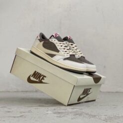Nik ee air jordan 1 low reverse mocha semi ua