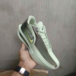 Alternative view of nikee Air zoom Gt cut 3 turbo honeydew barely volt 382
