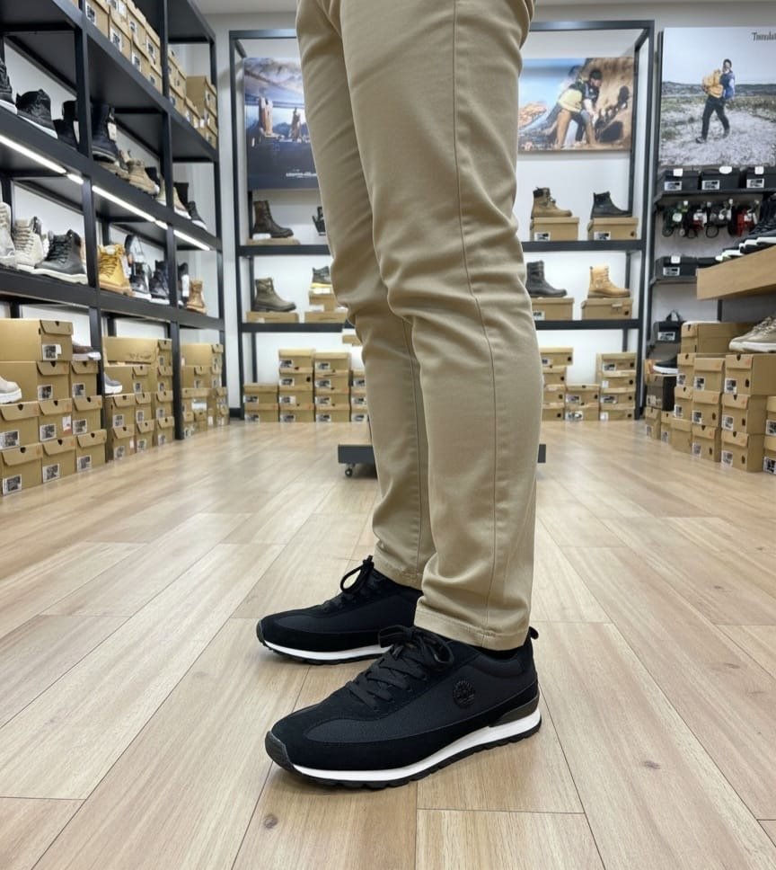 TIMBERLAN.D BLACK WHITE LOW CASUAL SNEAKER - Image 3
