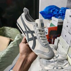 Alternative view of Onitsuka Tiger Mexico 66 White Grey 385