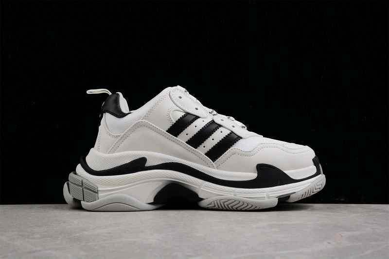 balenciaga x Adidass triple s White (1059 - Image 2