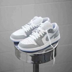 Alternative view of Nikee air jordan retro 1 low wolf grey