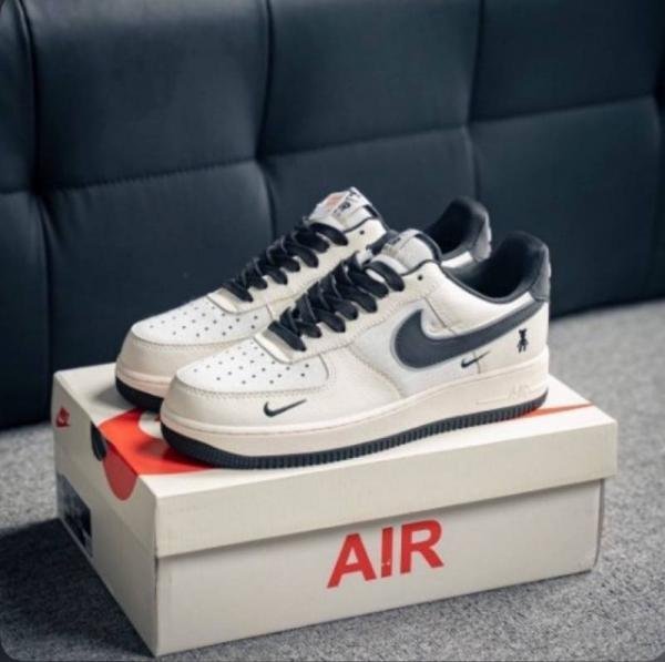 Nik.e Airforce 1 Low Violent Bear Joint Linen - Image 5