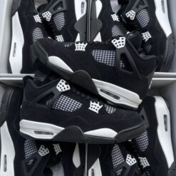 Alternative view of Air Jordan 4 Retro White Thunder