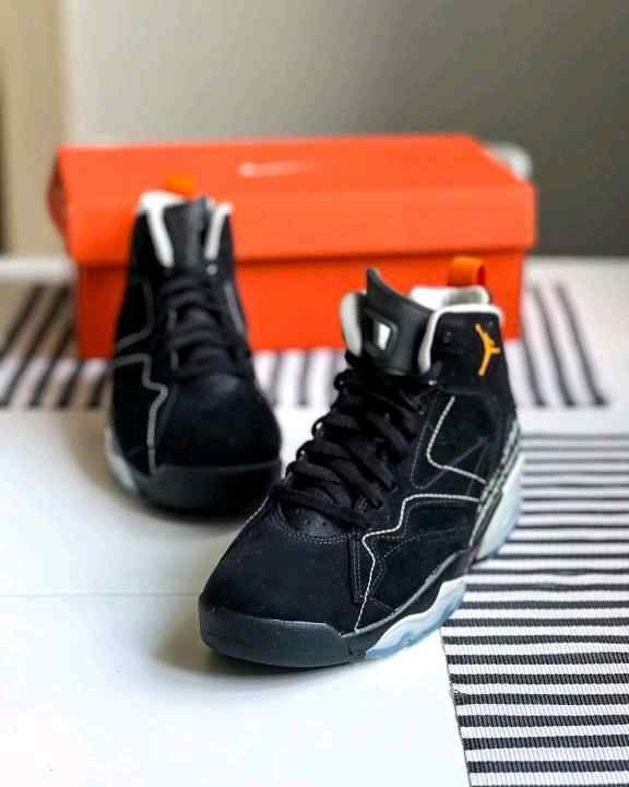 Nikee Retro 6 Jumpman MVP Paris - Image 6