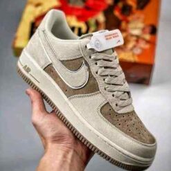 NIKEE AIRFORCE 1 LOW AKIRA 2025