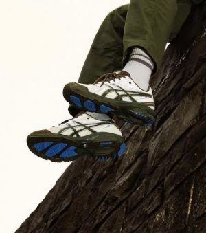 ASIC.S GEL TRAINER 14 TEMPTATION VACATION - Image 2