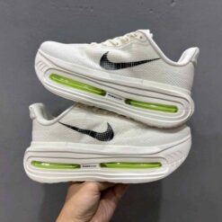 Vomero Premiume white green