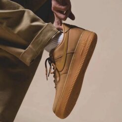 Alternative view of Nikee Air Force 1 Low Flex Wheat