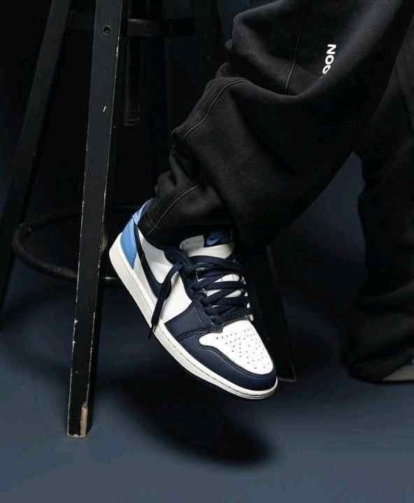 nik ee air jordan 1 low og obsidian blue - Image 3