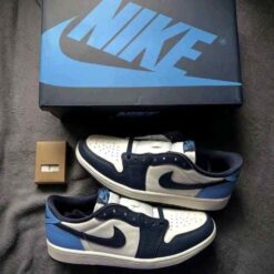 Alternative view of nik ee air jordan 1 low og obsidian blue