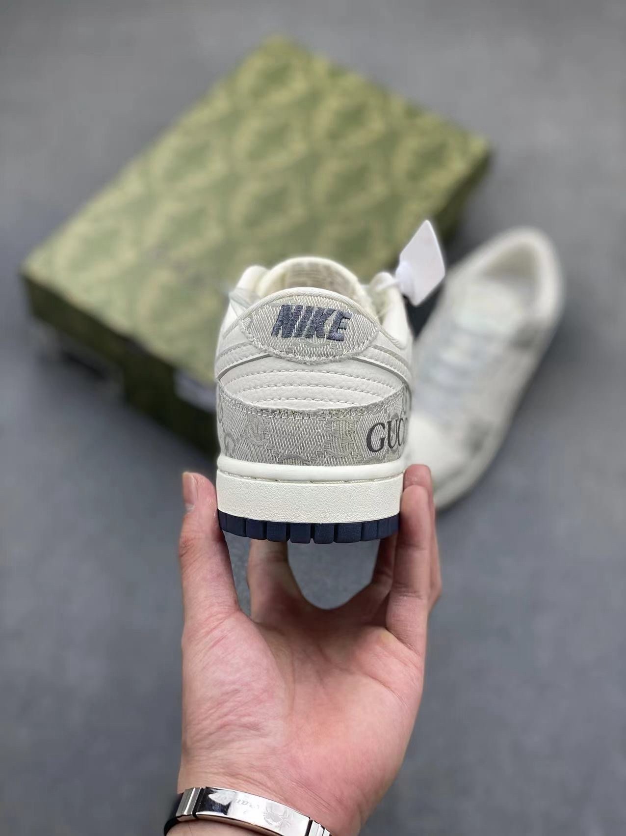 Nikee Sb Dunk Low X Guccci - Image 8