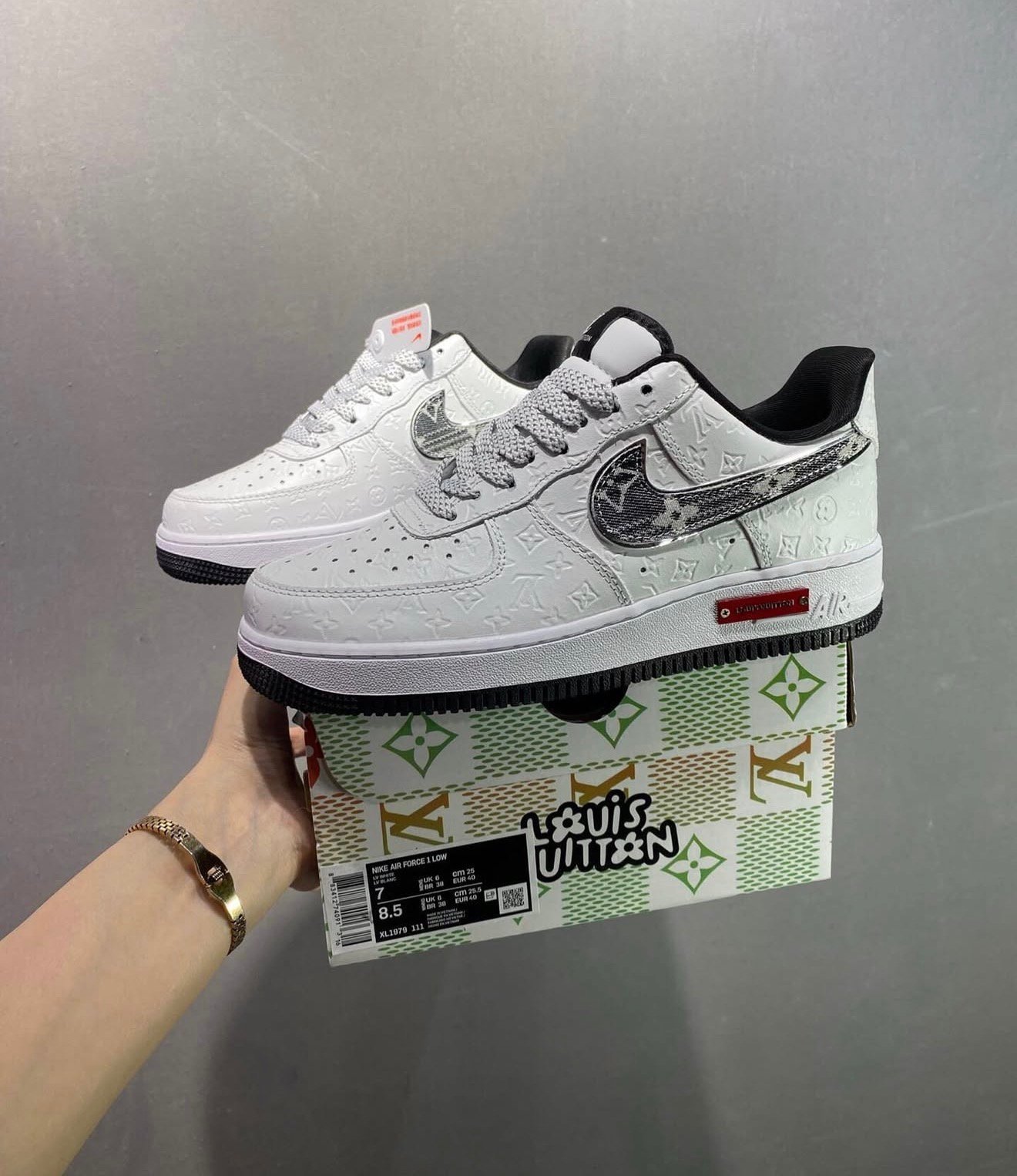 Nikee Air Force 1 X Louiss Vuittton Sneakers - Image 3