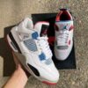 NIKEE AIR JORDAN 4 WHAT THE SEMI UA