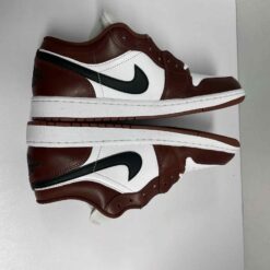Alternative view of NIK EE AIR JORDAN 1 LOW SE DARK PONY
