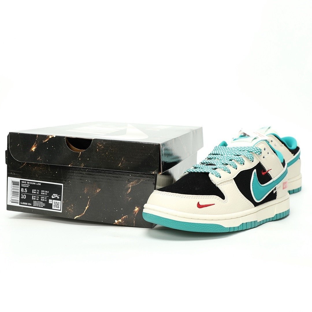 Suprem.e x Nik.e Sb Dunk Low Multi - Image 2