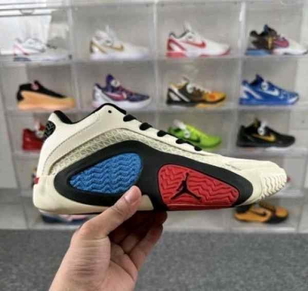 Nikee air jordan tatum 2 barbershop - Image 4