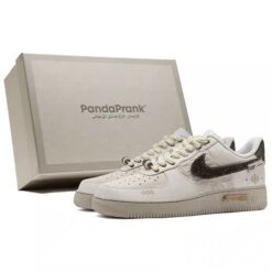 Alternative view of Nik.e Air Force 1 Panda Prank Moss Green Swoosh