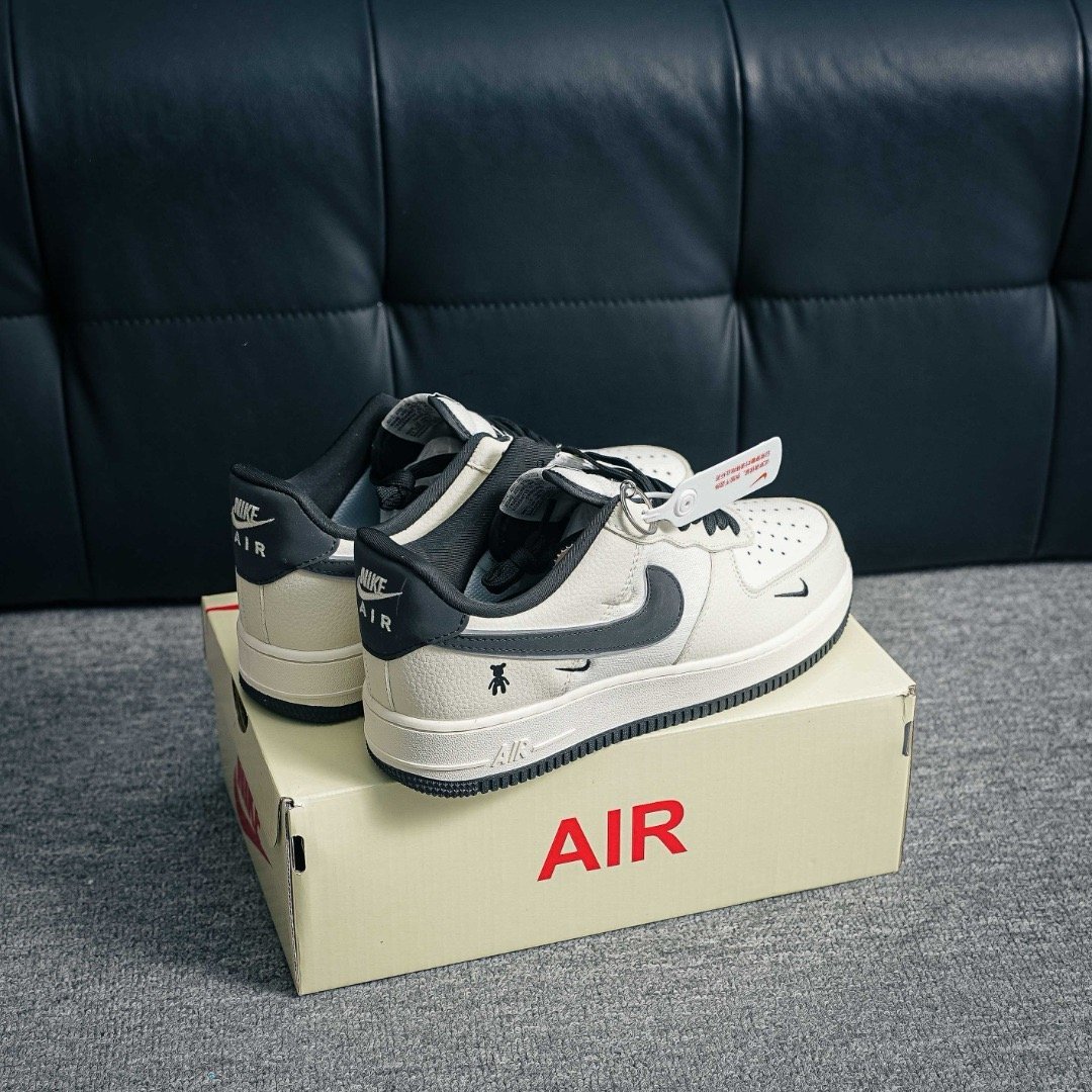 Nik.e Air force 1 07 Low Violent Bear Joint Linen Beige Black - Image 8