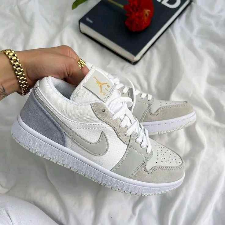 Nikee Air Jordan 1 Low Paris - Image 5