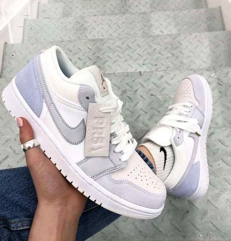 Nikee Air Jordan 1 Low Paris - Image 2
