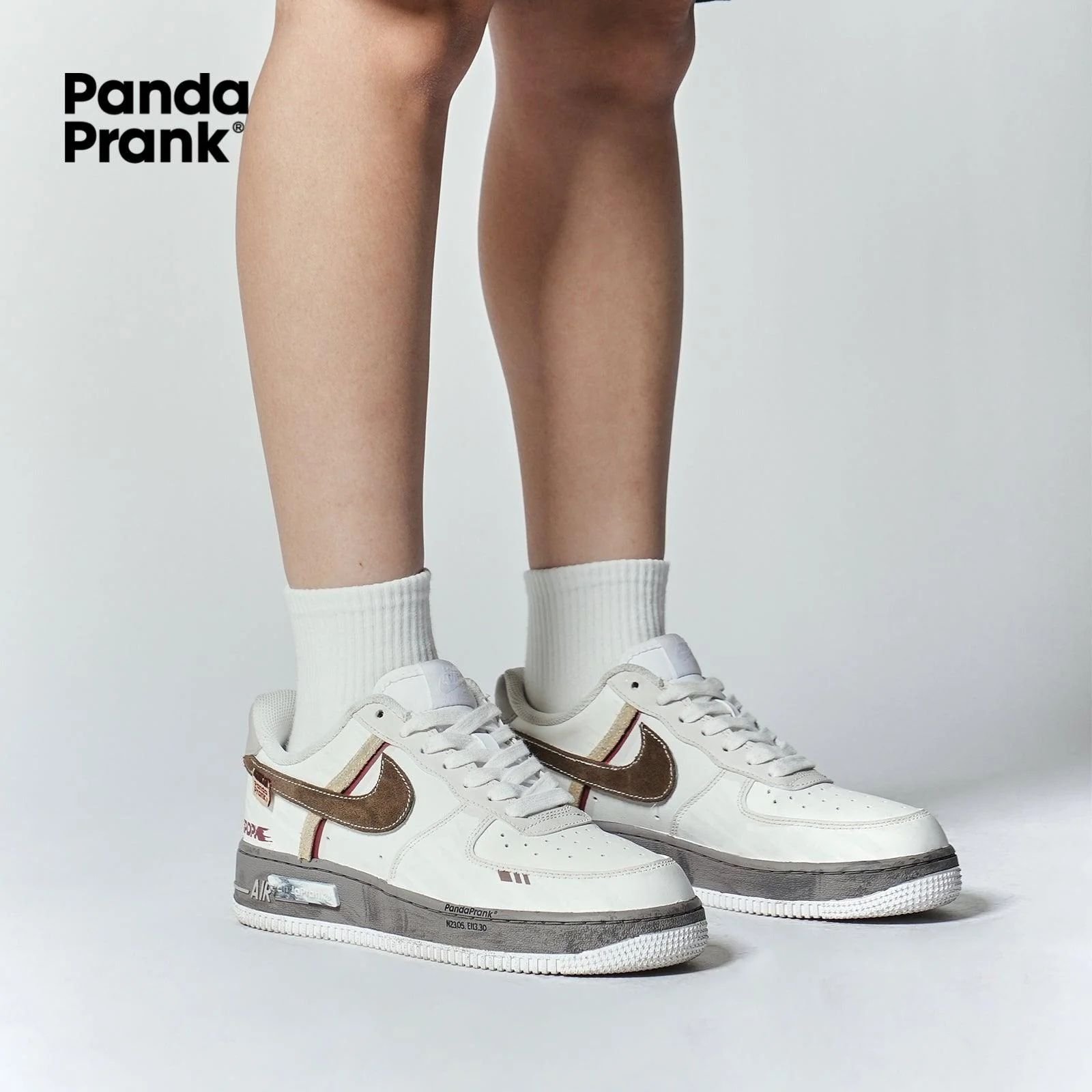 NIK.E AIRFORCE 1 LOW PANDA PRANK CUSTOM 2025 - Image 3