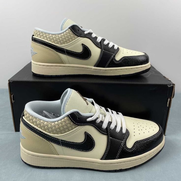 Air Jordan 1 Low SE Coconut Milk Black Muslin - Image 5