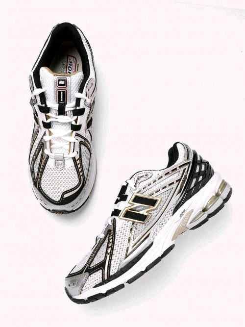 NewBalance 1906R Metallic Gold - Image 2