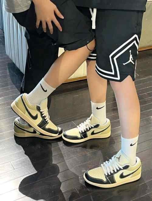 Nikee Air Jordan 1 Low Coconut Milk Black - Image 4