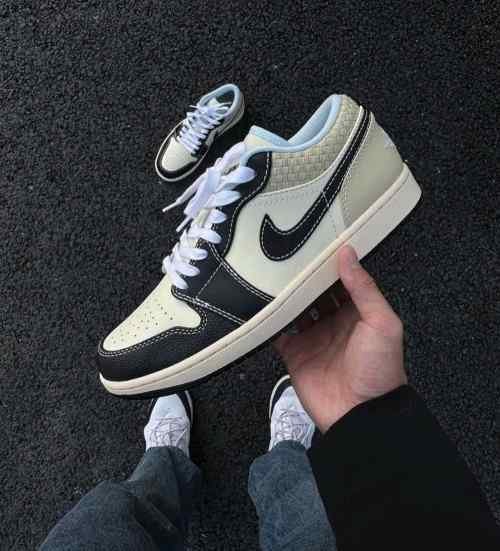 Nikee Air Jordan 1 Low Coconut Milk Black - Image 2