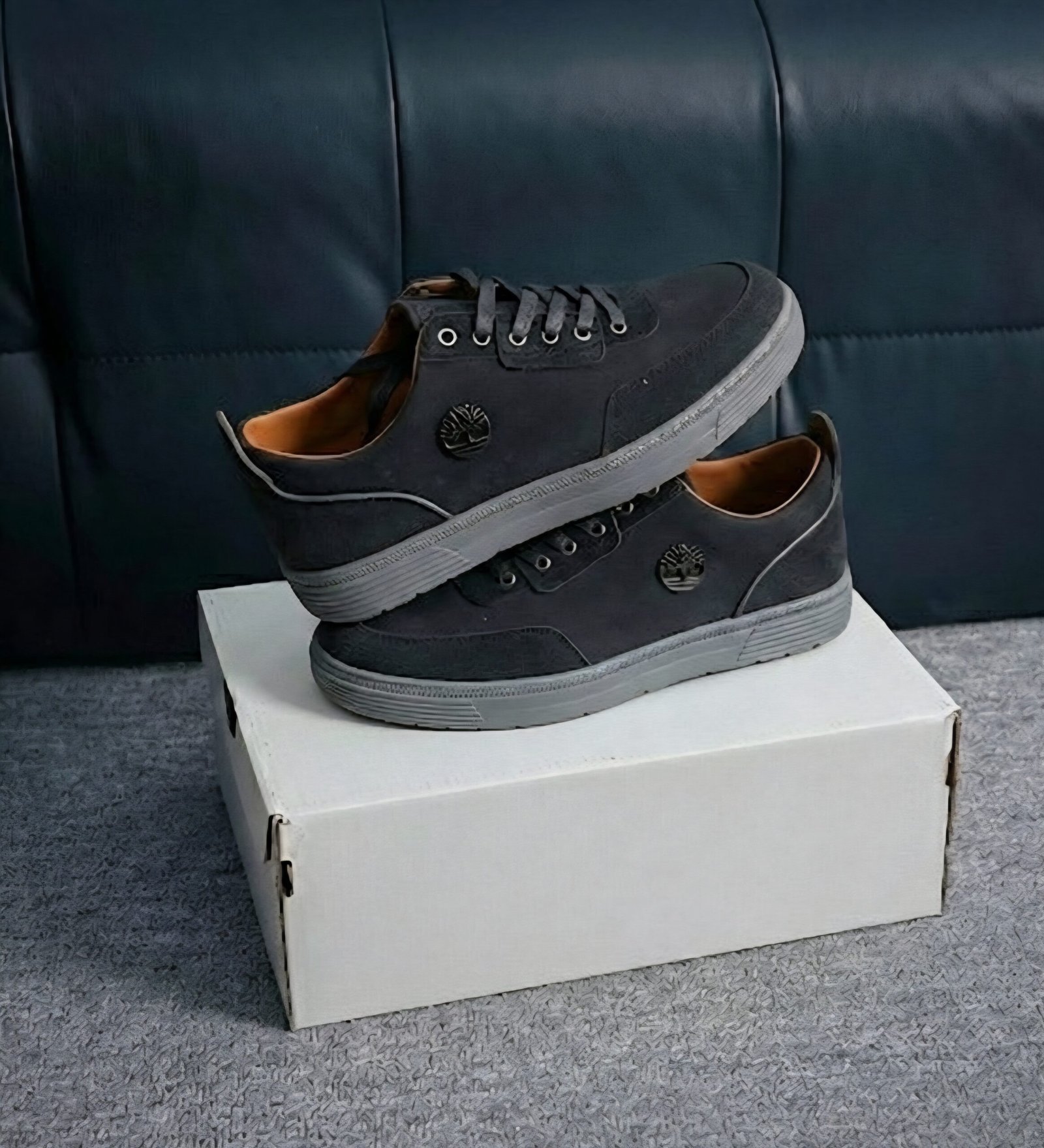 TIMBERLAND LOW BLACK GREY CASUAL SNEAKER WITH SUEDE - Image 4