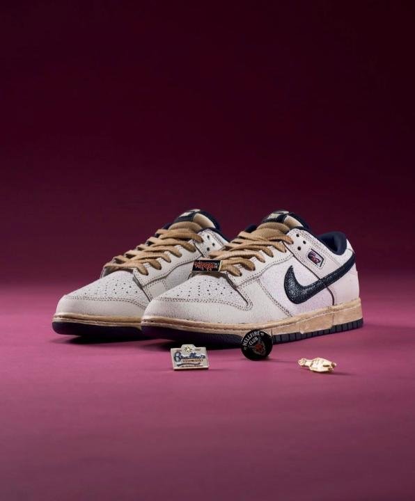 The Stranger Things X Dunk Low Phantom - Image 2