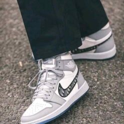 Alternative view of Nikee Air jordan Retro 1 X High diorr UA 451