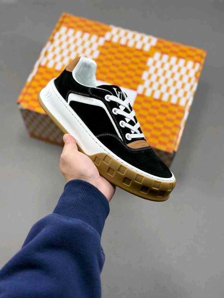 louiss vuitton skate sneaker UA 453