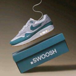 Nikee Airmax 1 Swoosh Low Poly 224