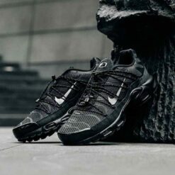 nikee AirMax Tn Plus Toggle Black Reflective