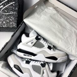 Jordan Retro 4 Military Black Surplus Semi UA