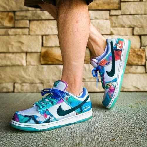 Nikee Dunk Low Sb X Futura Laboratorise - Image 5