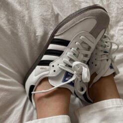 Alternative view of ADIDA.S SAMBA WHITE BLACK WITH KEYCHAIN
