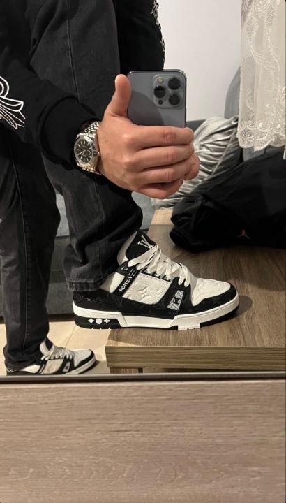Louiis Vuittton LV Trainer Monogram White Black Denim With Accessories - Image 7