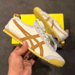 Alternative view of Onitsukaa Tiger Mexico 66 Vintage - WhiteBrown