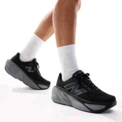 NewBalance Running Shoe Fresh Foam X More V5 Black