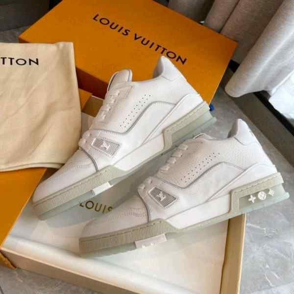 Louiis vuitton trainer sneaker white signature - Image 6