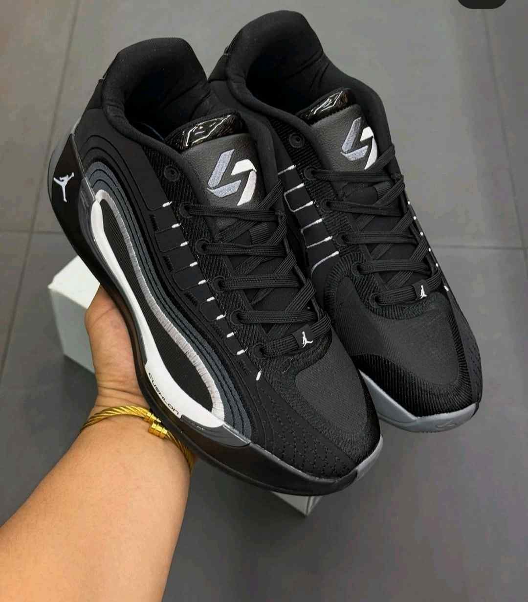 Nikee Air Jordan Luka 4 Black White - Image 3