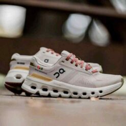 Alternative view of On Cloud Runner 2 x Walkgood