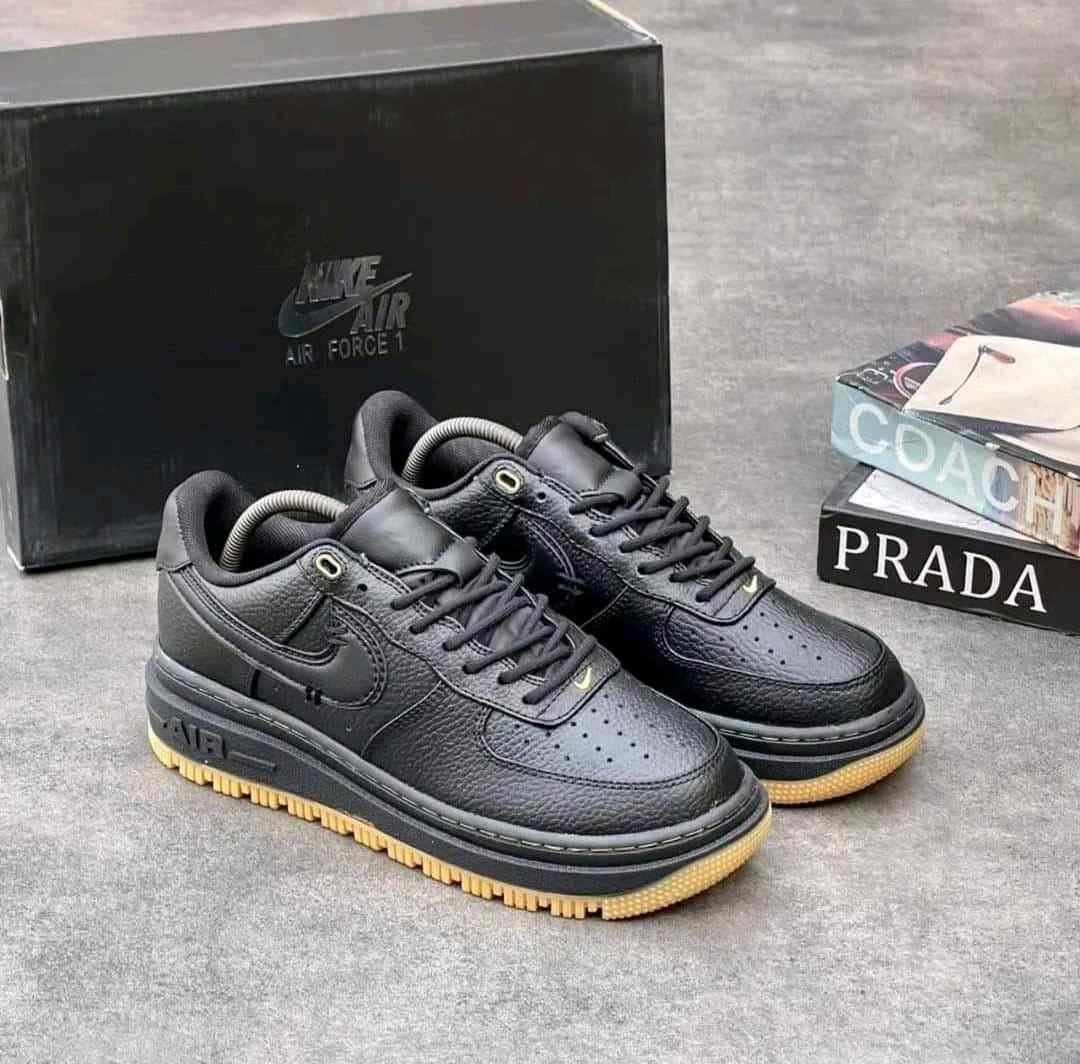 Nik e Airforce 1 Luxe Black Gum (340 - Image 2
