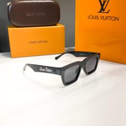 Alternative view of Louis Vuitton