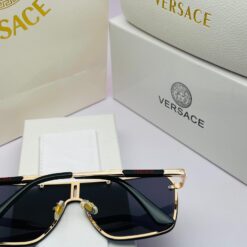 Alternative view of Vesace Gold Black